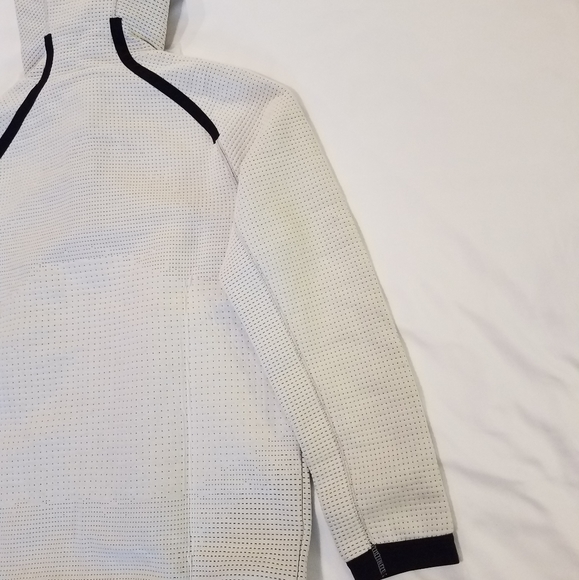 Nike tech sweatshirt - Picture 5 of 6